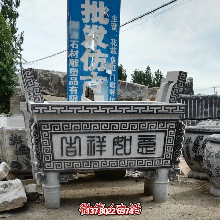 大理石石雕香爐擺件，古樸寺廟風情景觀