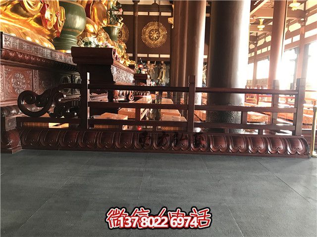 鑄銅欄桿——現代簡約風格，兼具實用性和藝術美感